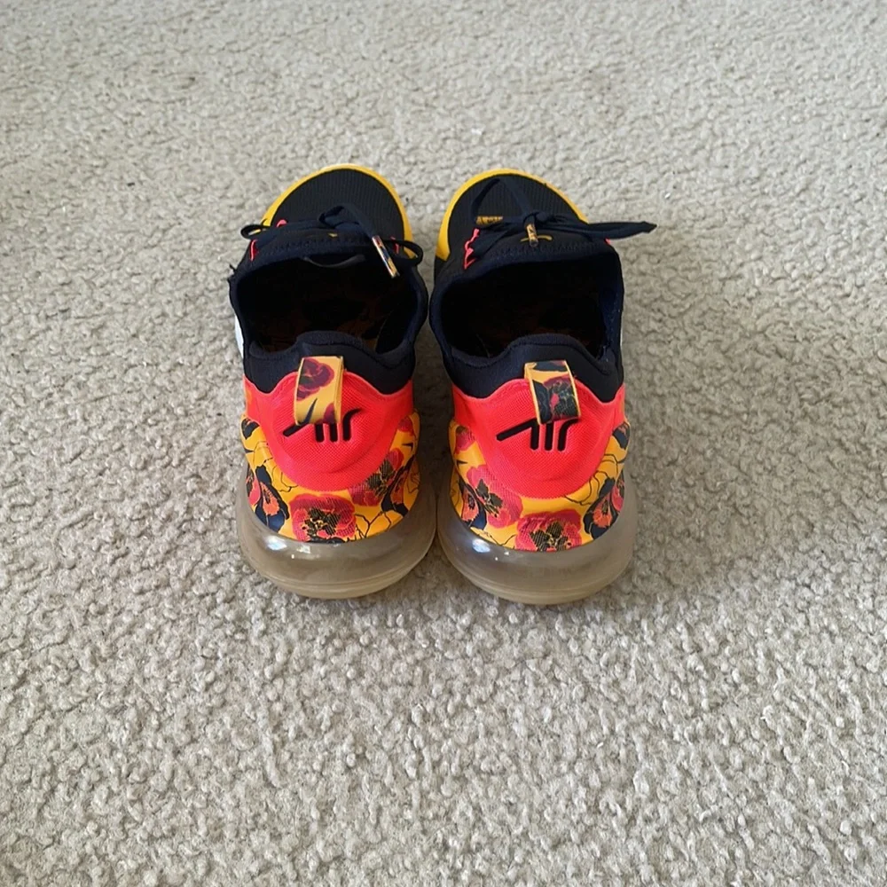 Nike Air Max 270 SE - Picture 3 of 8